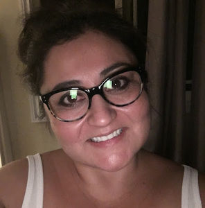 Meet your Posher, Jeannette